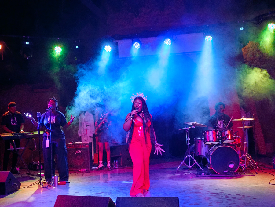 Côte d'Ivoire/Culture: L’artiste Amee Slam enflamme le Wafou lors d' un concert inédit