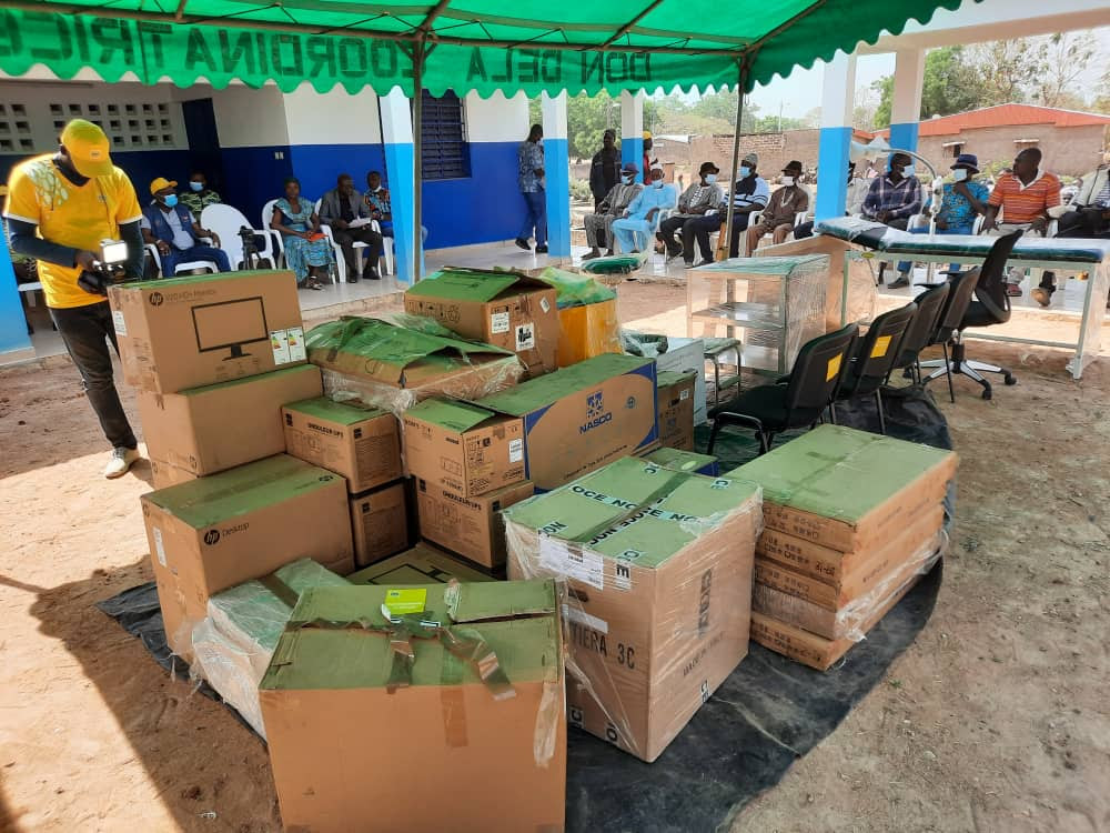 Côte d'Ivoire: don en matériels de 15 millions Fcfa au dispensaire d'Arikokaha