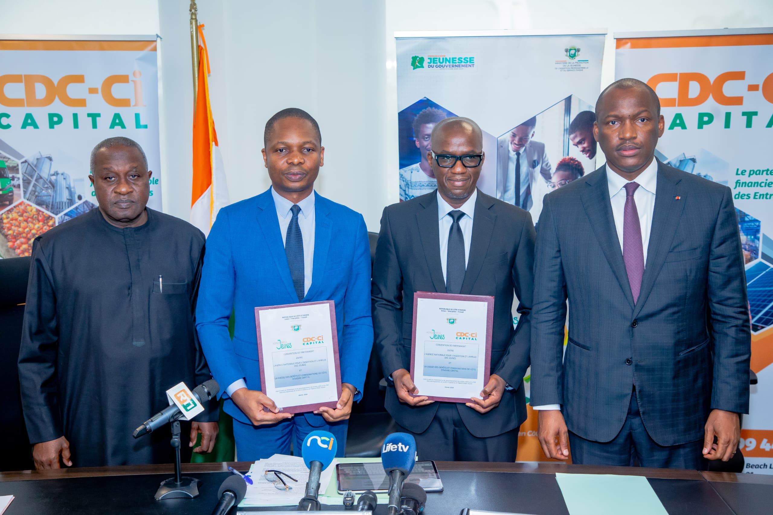 Côte d'Ivoire/ Emploi-Jeune: signature d'une convention pour financer les étudiants entrepreneurs