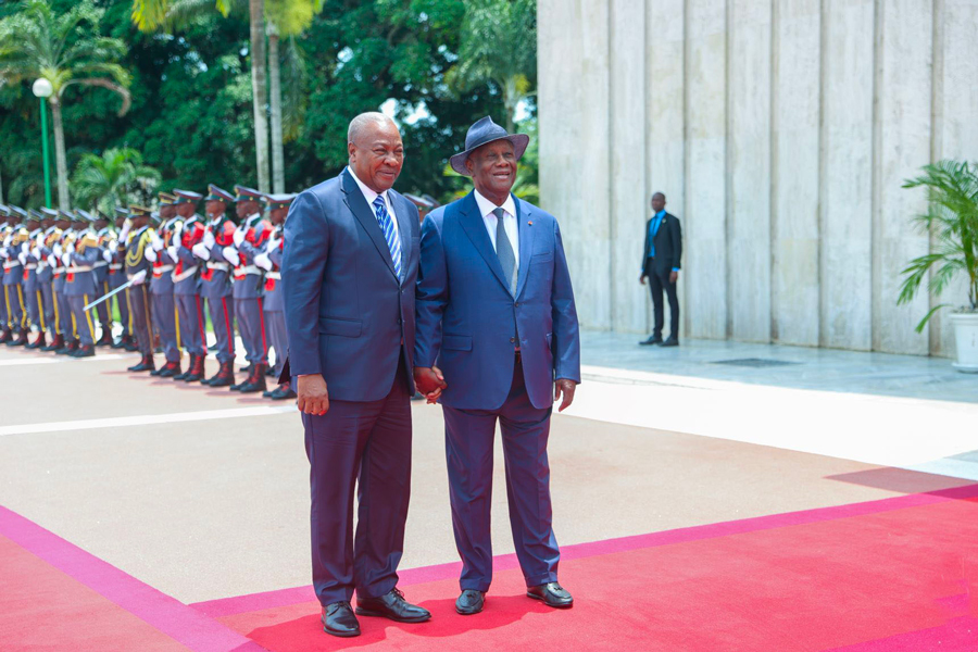 Côte d'Ivoire-Ghana : les Présidents Alassane Ouattara et John Dramani Mahama réaffirment leur disponibilité à œuvrer au renforcement de leur coopération bilatérale