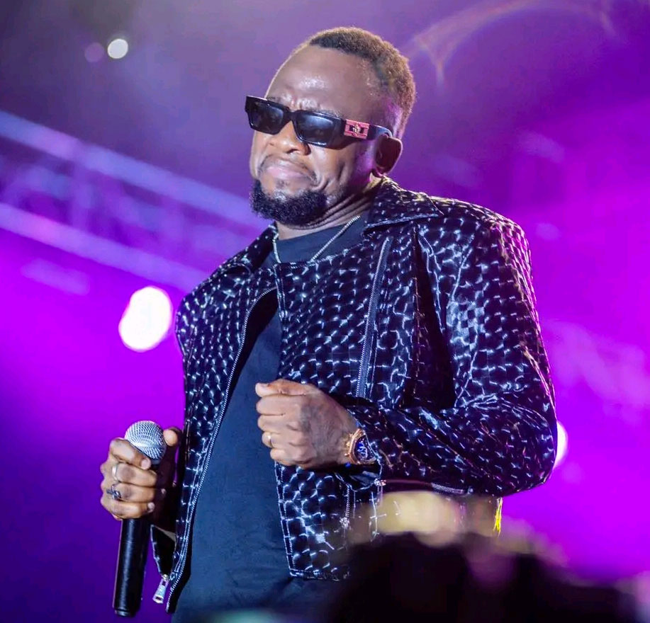 Côte d'Ivoire/ Incivisme routier : le permis de conduire du rappeur Elow'n suspendu d'un an dont trois mois ferme