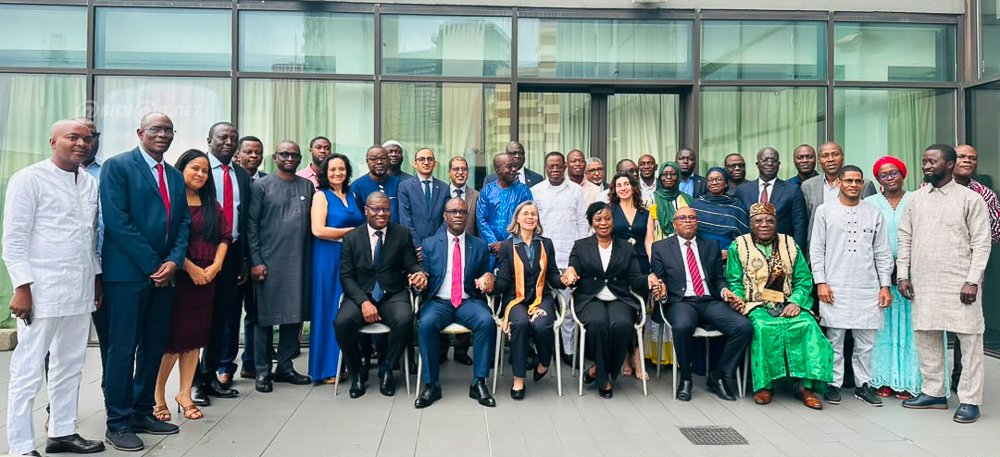 Côte d'Ivoire : la Banque mondiale et les États ouest-africains renforcent leur engagement pour la résilience des zones côtières