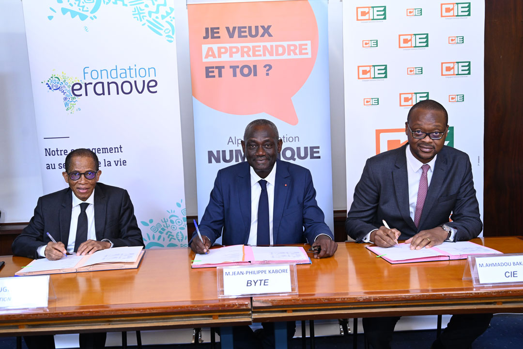 Côte d'Ivoire : la CIE et BYTE Sarl signent un projet d’alphabétisation numérique