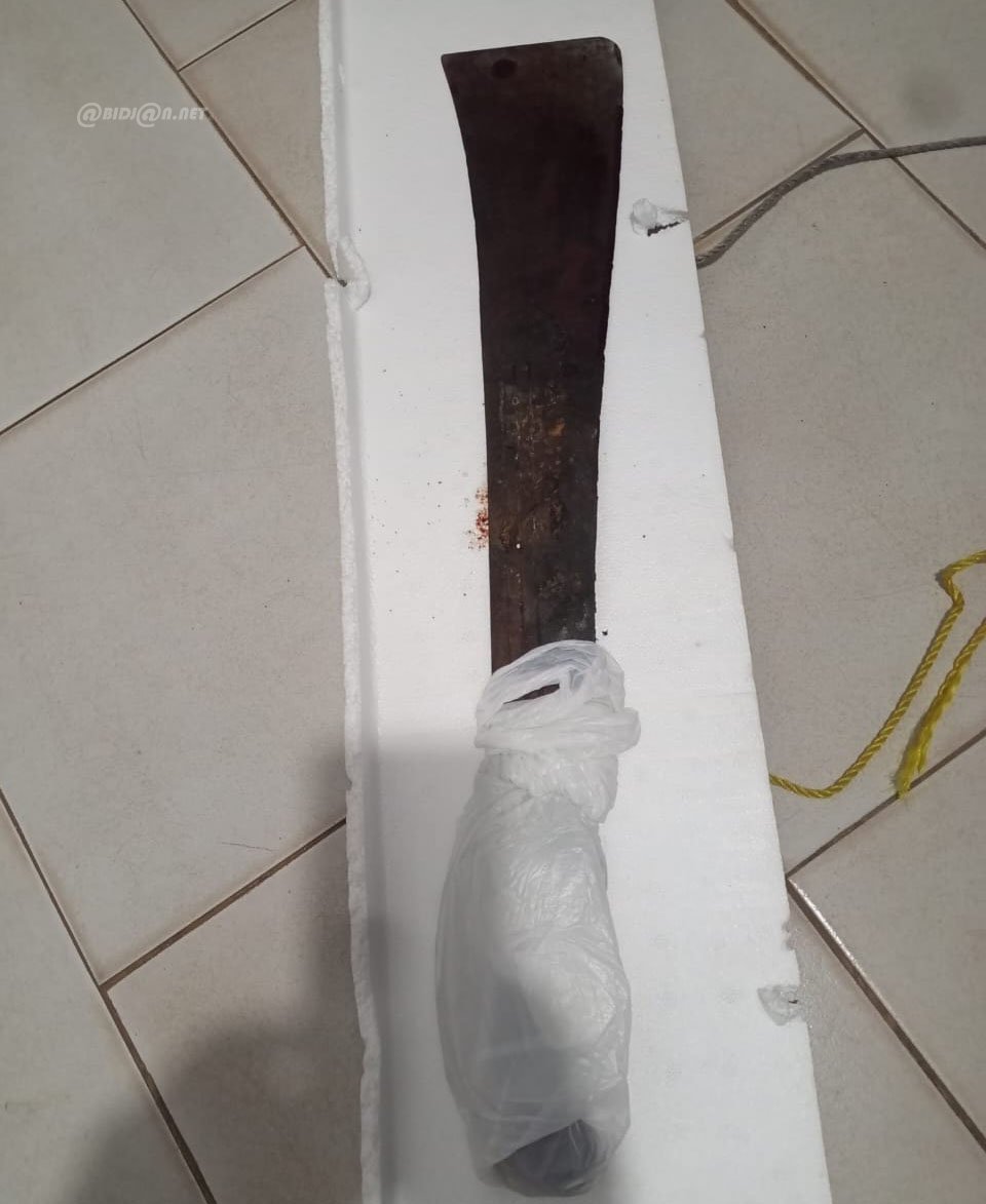 Côte d'Ivoire : la directrice d'une école primaire enceinte retrouvée morte égorgée dans sa chambre avec son fils de 7ans à Gbatongouin (Man) 