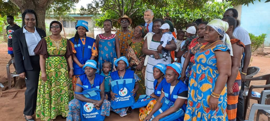 Côte d'Ivoire: l’Ambassadeur des États-Unis échange avec des communautés et des agents de santé de l’Indenie-Djuablin