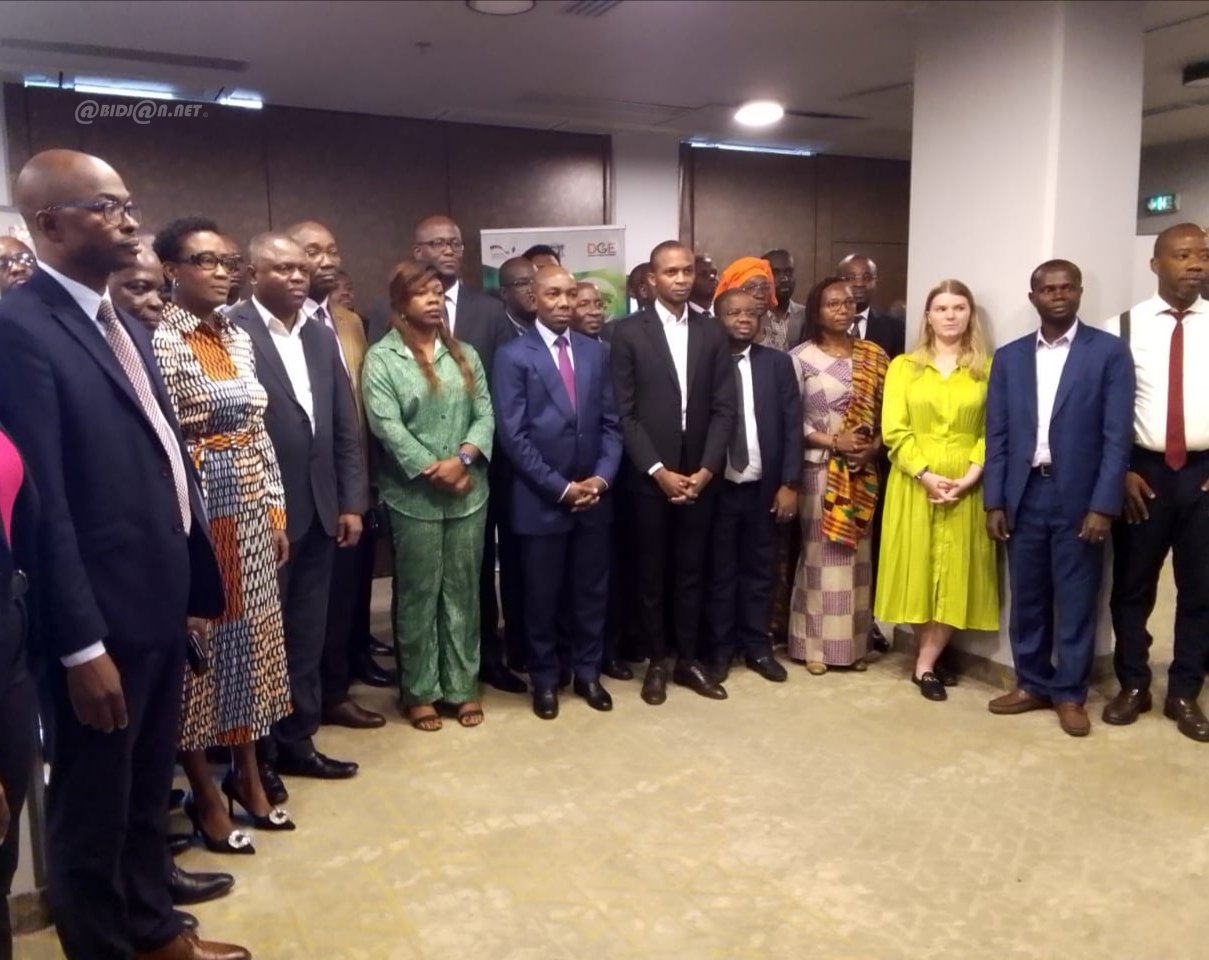 Côte d'Ivoire: lancement des activités d'un cadre de concertation pour l'électrication rurale hors réseau