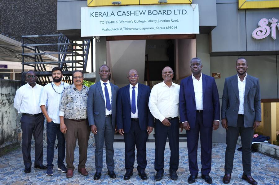 Côte d'Ivoire : le Conseil du Coton et de  l'Anacarde fait la promotion de la noix de cajou en Inde