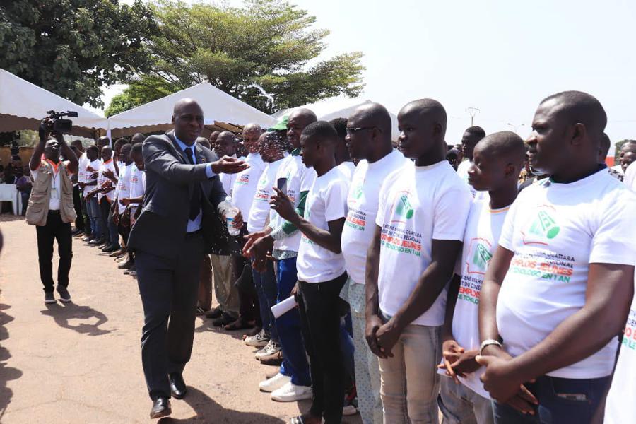 Côte d'Ivoire : le programme de renforcement de la sécurisation foncière rurale (PRESFOR) lancé dans le Tchogolo 