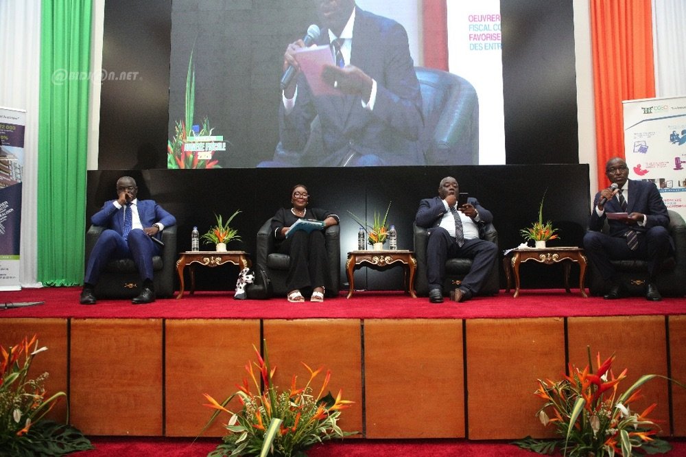 Côte d'Ivoire : les nouvelles dispositions de l'annexe fiscale à la Loi de Finances 2025 présentées  au secteur privé