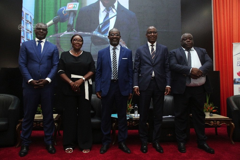 Loi de Finances 2025 :  La CGECI présente les nouvelles dispositions de l’annexe fiscale à ses membres