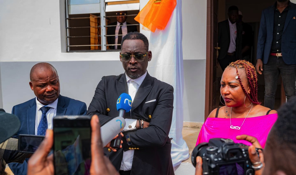 Côte d'Ivoire/Showbiz: les lauréats des trois éditions du Primud reçoivent leurs maisons