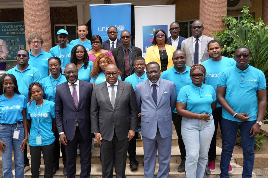 Côte d'Ivoire:  signature d'une Charte Éthique des médias audiovisuels 