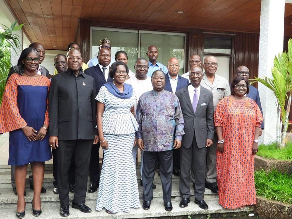 Côte d'Ivoire : Simone Gbagbo présente son parti le Mouvement des Générations Capables (MGC) à Henri Konan Bédié