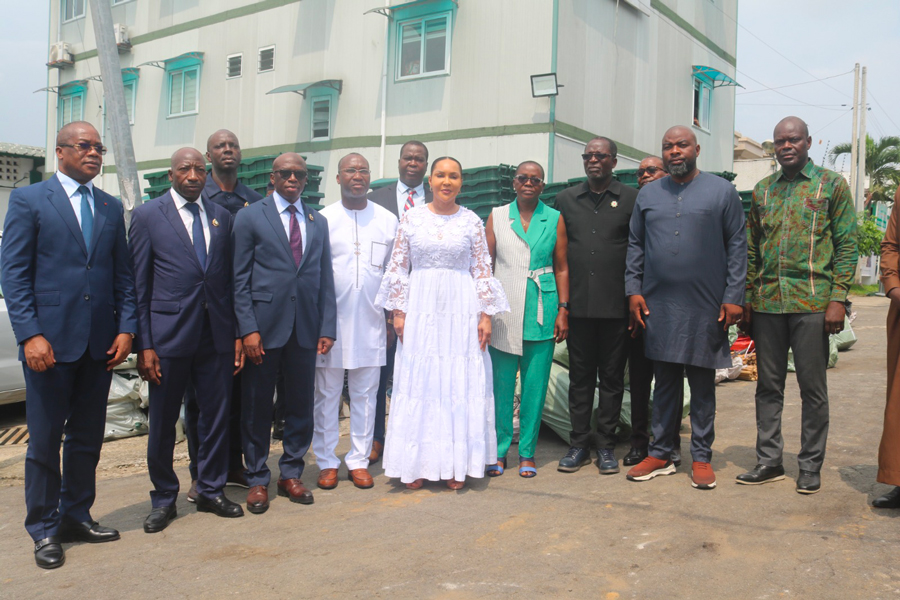 Côte d'Ivoire : six collectivités territoriales reçoivent du matériel de salubrité