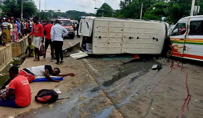Côte d'Ivoire : un accident de la circulation fait 30 victimes dont 03 morts à Bingerville