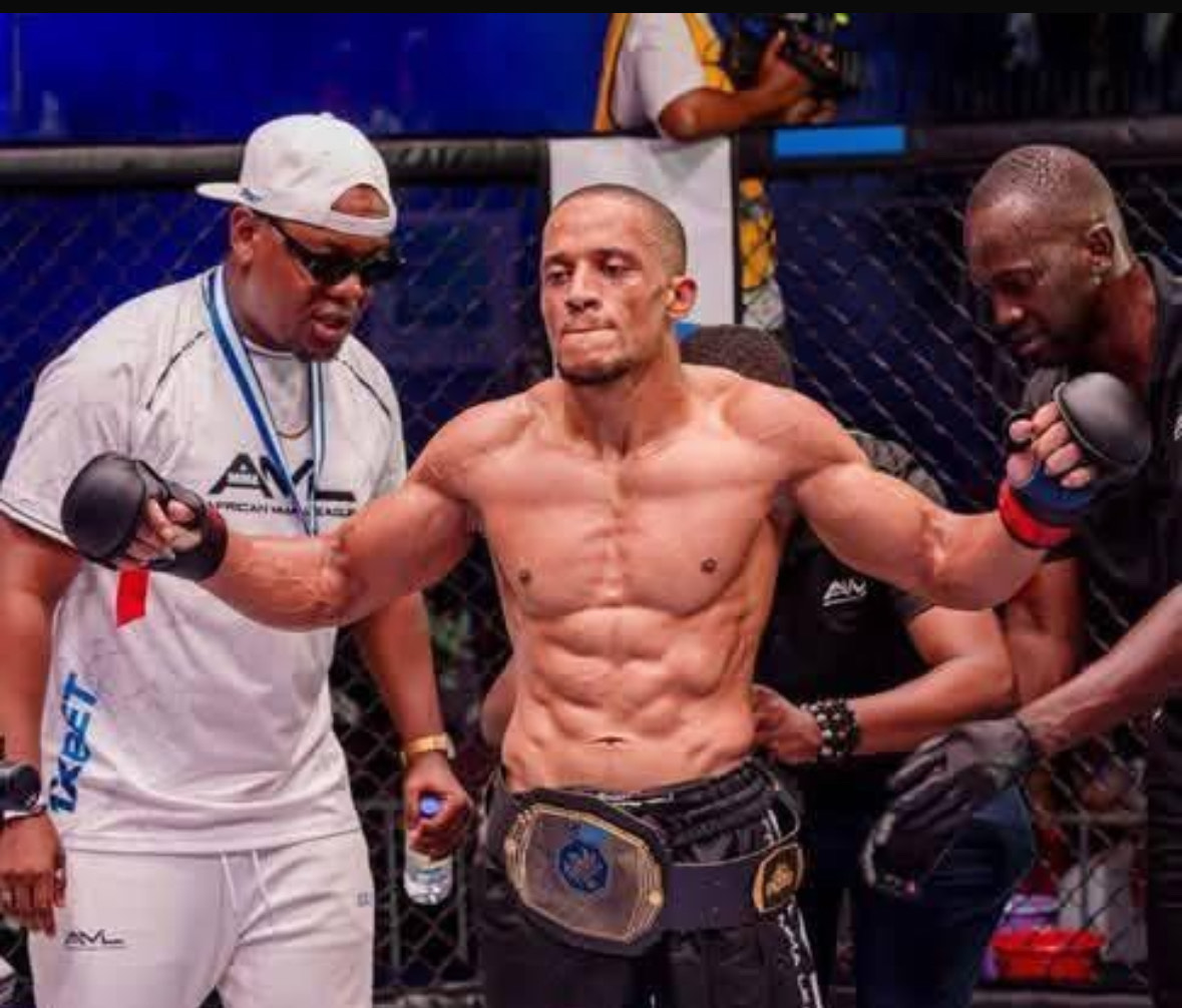 Côte d'Ivoire : William Essirard sacré Révélation MMA 2025 par les Boxeurs Ivoiriens