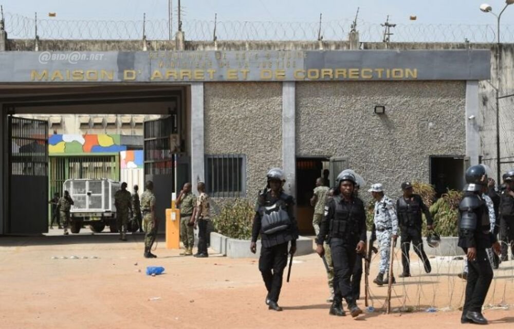 Côte d’Ivoire : 12 personnes inculpées pour actes terroristes et assassinat après la mort d’un gendarme à Agboville en 2025 (Procureur) 