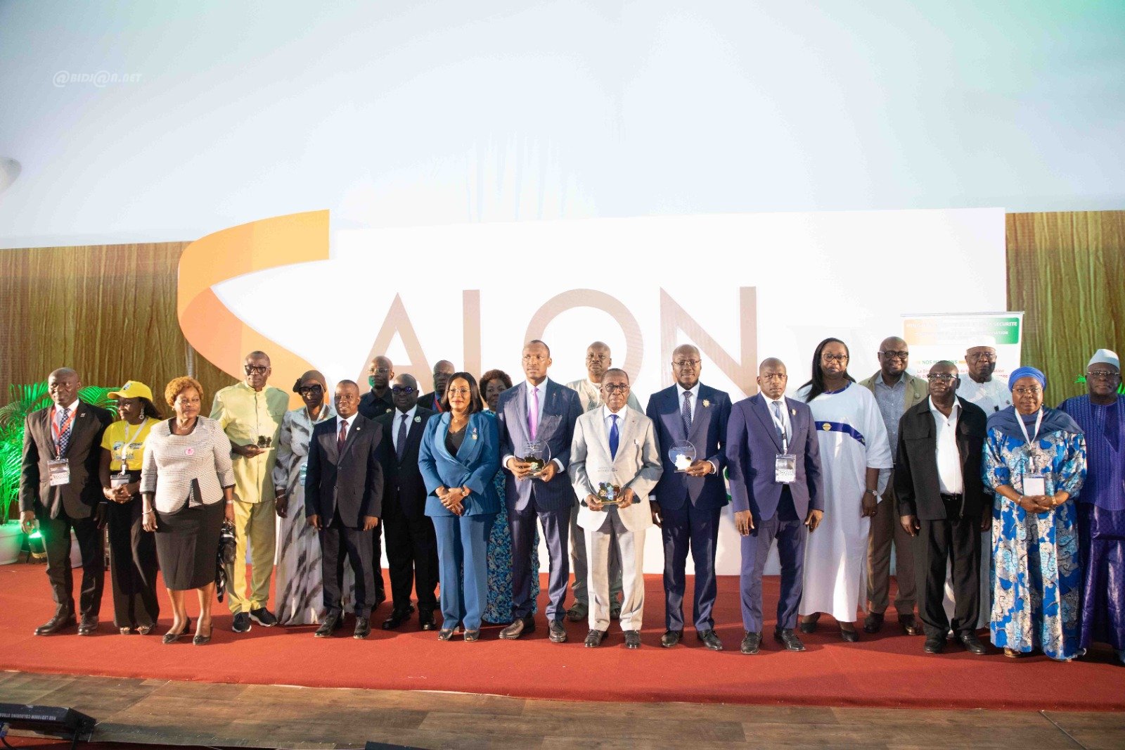 Côte d’Ivoire : 120 394 jeunes bénéficiaires des programmes d’emploi grâce à la maîtrise d’ouvrage déléguée