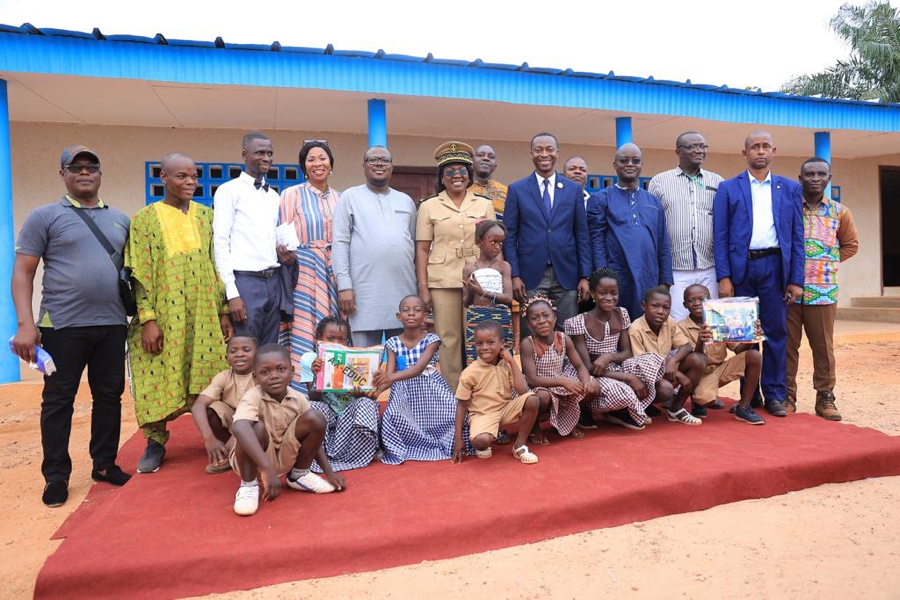 Côte d’Ivoire : Abidjan terminal réhabilite l’école primaire publique de Aboka (100 km d’Abidjan)