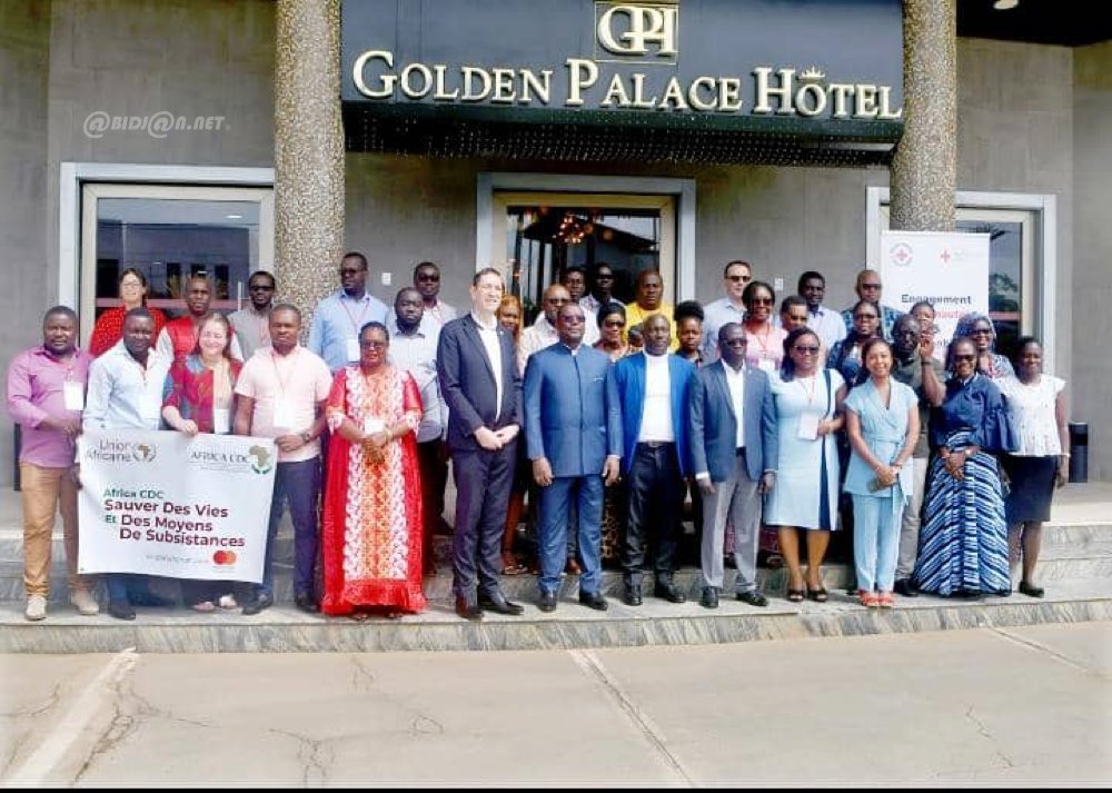 Côte d'Ivoire/Analyse des données de retour d'information des communautés: Plusieurs professionnels de la communication et de l'engagement communautaire formés à Grand-Bassam