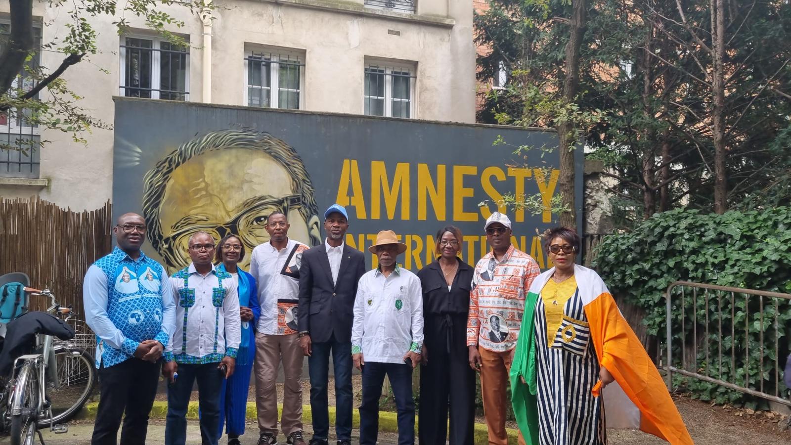 Côte d’Ivoire : des représentants de l’opposition en France déposent une Motion au siège de Amnesty International