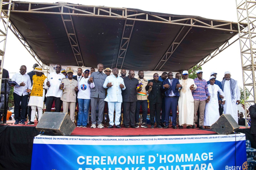 Côte d’Ivoire : hommage des populations de la Région du Gontougo au Gouverneur Élu du Rotary International, Abou-Bakar Ouattara