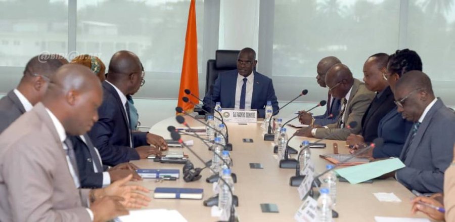 Côte d’Ivoire/Immigration Clandestine:  le gouvernement “rejette en bloc