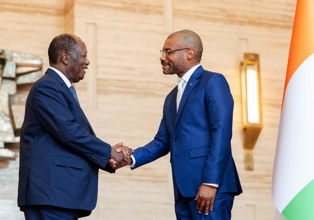 Le Chef de l’État a eu un entretien avec l’Ambassadeur du Canada en Côte d’Ivoire