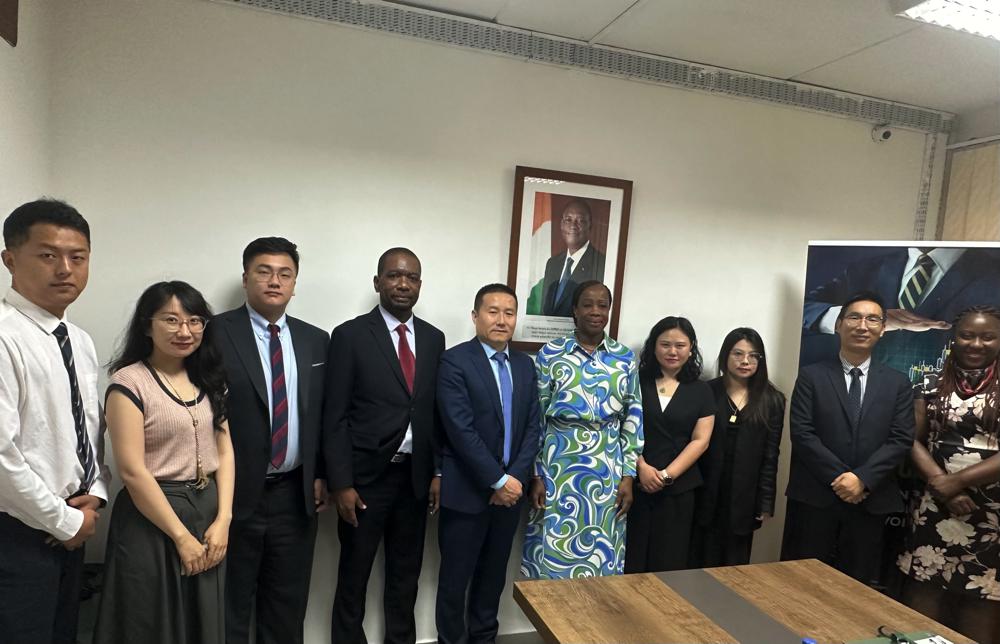 Côte d’Ivoire : Le CEPICI reçoit une délégation chinoise de China Africa Business Council en mission de prospection économique