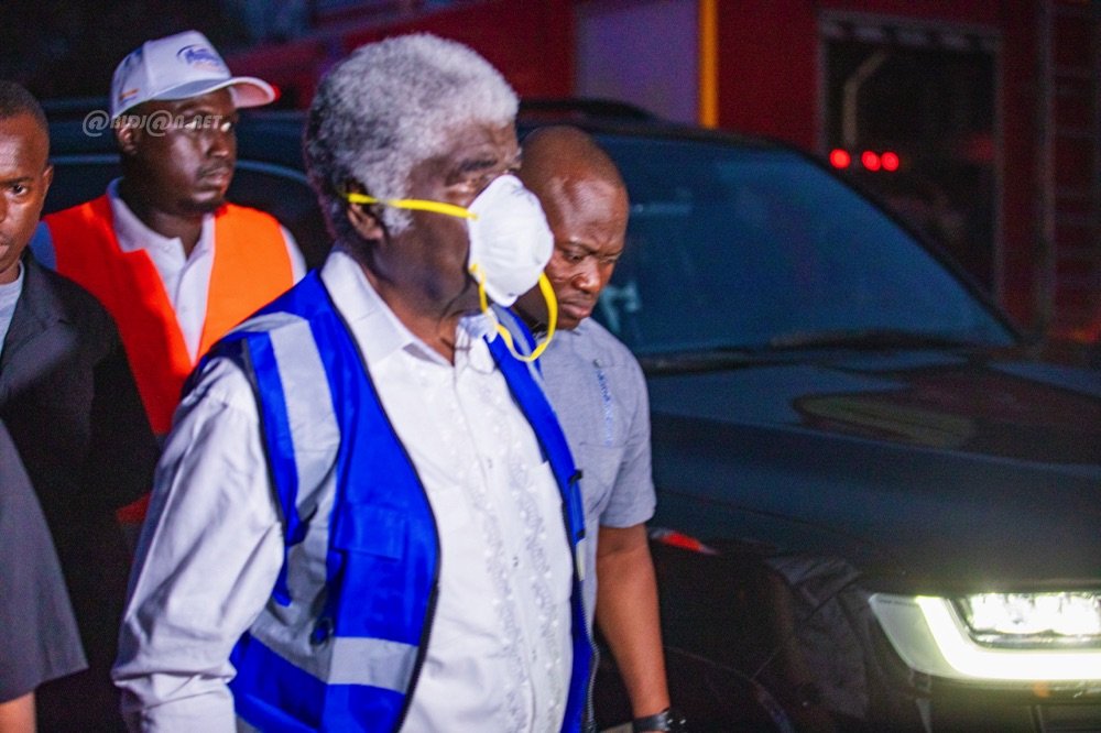 Côte d’Ivoire : le gouvernement exprime sa compassion aux sinistrés de l’incendie d’un immeuble à l’Avenue 8 de Treichville
