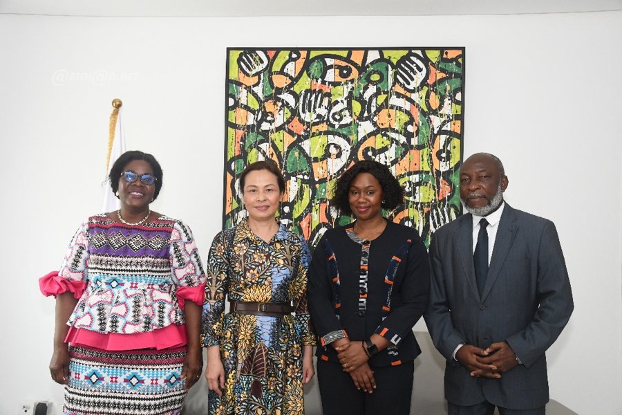 Côte d’Ivoire: Mme Thi Hoang Mai TRAN de l’OIF salue l’engagement de la CNF pour la Francophonie