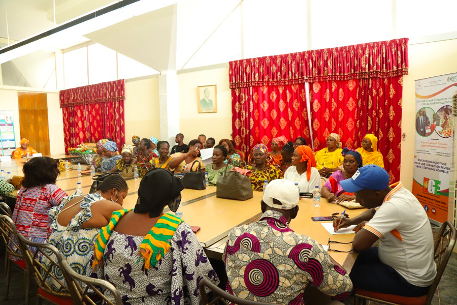 Publireportage-Côte d’Ivoire : plusieurs acteurs du vivrier marchand de Yamoussoukro sensibilisés