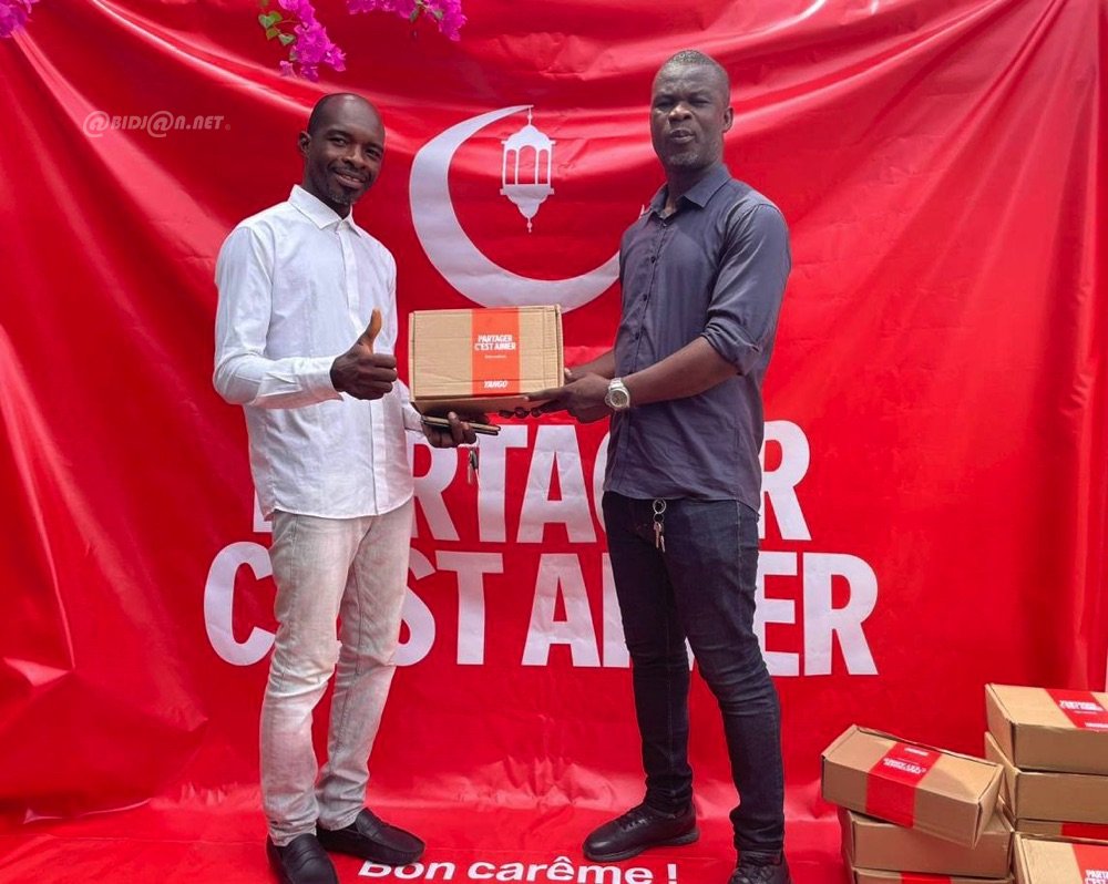 Côte d’ivoire : Yango introduit un mode alertant les chauffeurs partenaires musulmans des heures de prière et distribue des boîtes d'Iftar