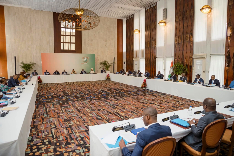 Couverture Maladie universelle : les spécialités telles que la cardiologie, la diabétologie, l'anesthésie et la réanimation intégrées à l'offre de soins