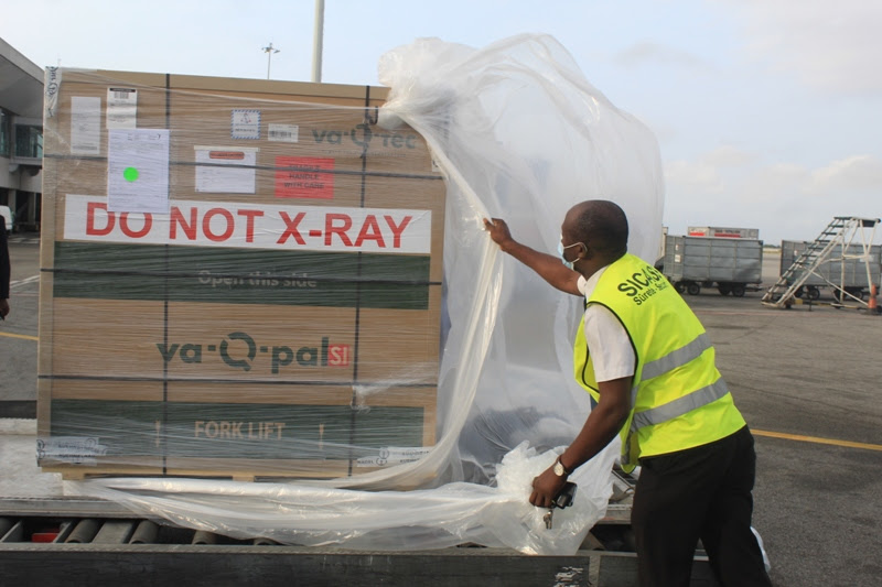 Covid-19: la Côte d'Ivoire réceptionne 108.000 doses du vaccin Jonhson&Johnson