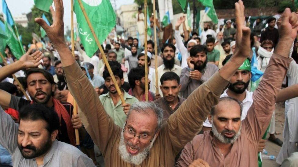 Cachemire : Pourquoi l'Inde et le Pakistan se disputent-ils ce territoire ?