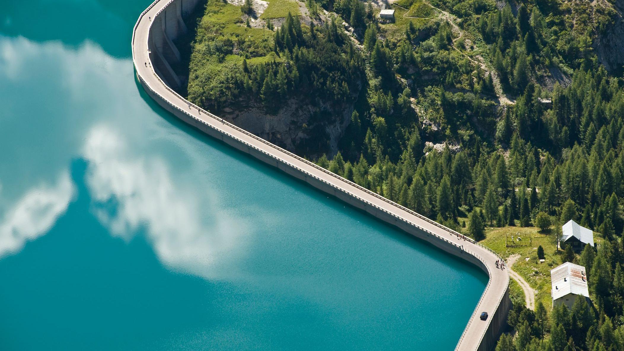 Comment la construction de barrages gigantesques a déplacé les pôles magnétiques de la Terre (et quelles en sont les implications)