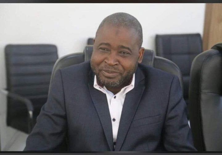 Le journaliste Mamadou Doumbia range la plume