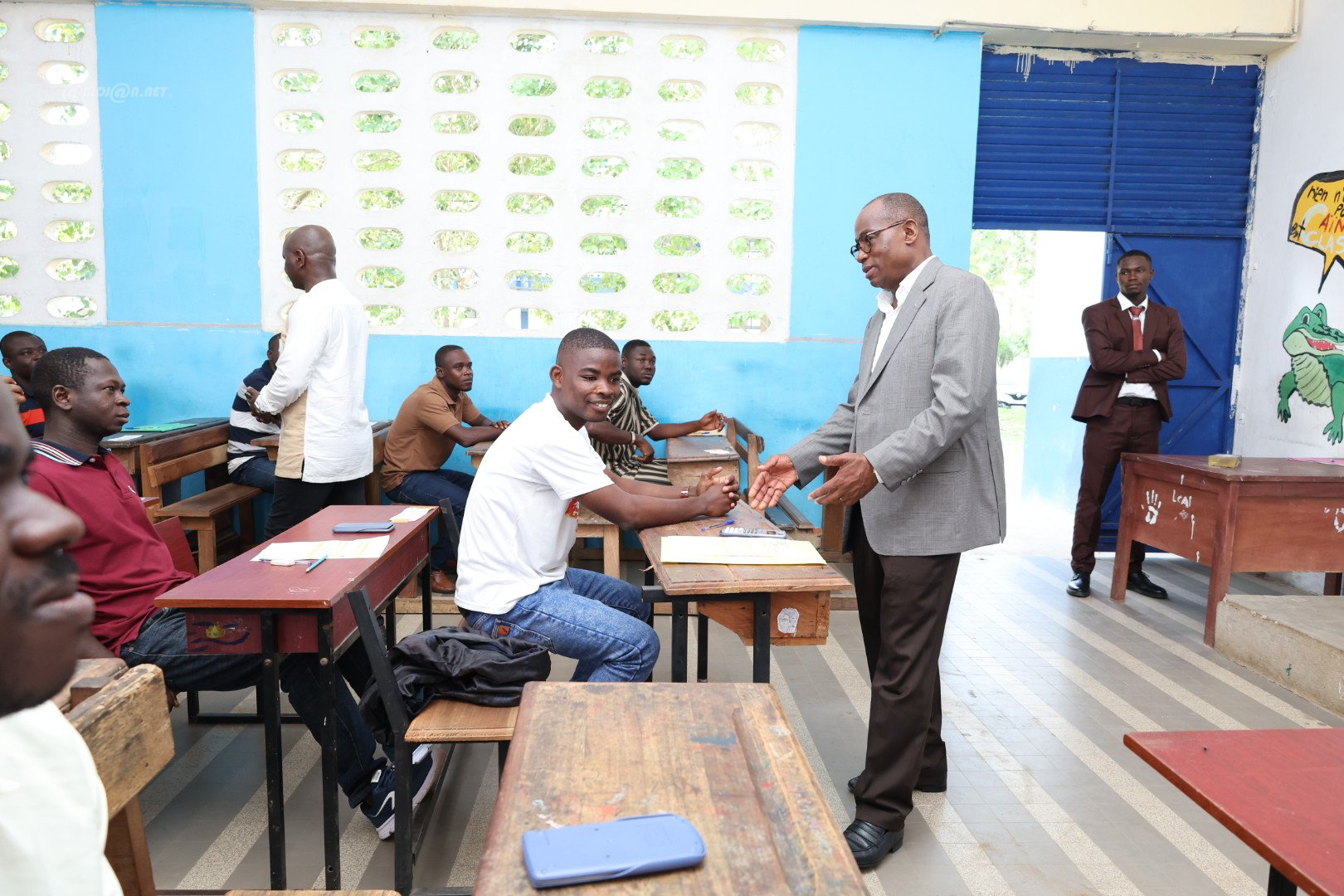 Déficit en matières scientifiques : 7 668 candidats en lice pour 2 000 postes d’enseignants