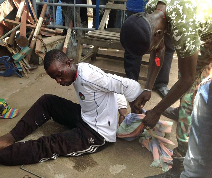 Un voleur de véhicule pris en flagrant délit