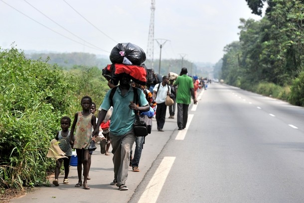 La population fuit PK 18