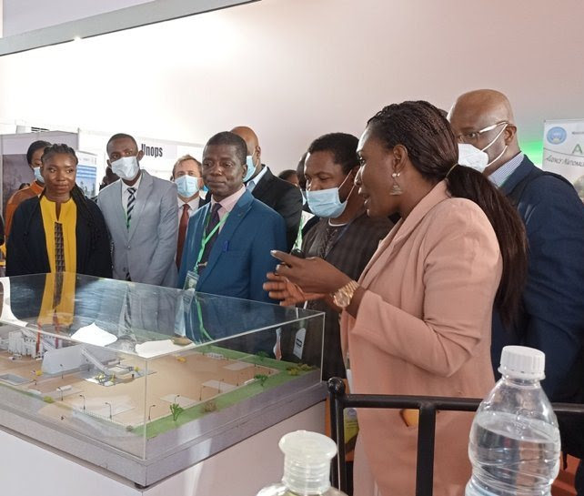 Des experts partagent à Abidjan leurs expériences sur l'efficacité énergétique