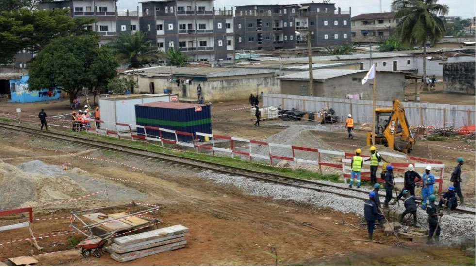 Polémique sur le relogement des habitants impactés par le nouveau métro d'Abidjan