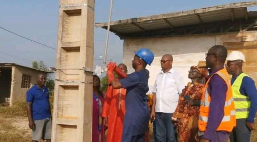 Des villages de Sassandra électrifiés grâce au programme social du gouvernement