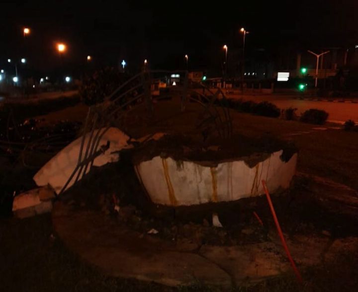 Démolition d’ouvrage d’art d’embellissement au Plateau: le maire Jacques Ehouo en colère contre le District