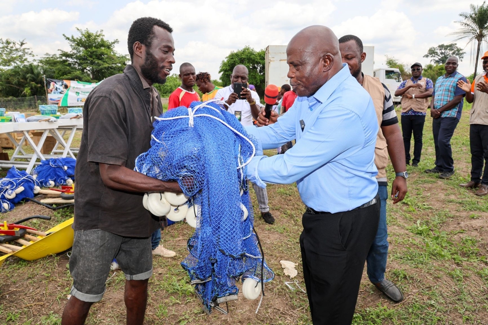 Développement de l’aquaculture : le PA-Psgouv dote 11 jeunes pisciculteurs de Blanfla (Bouaflé) de matériels d’exploitation piscicole