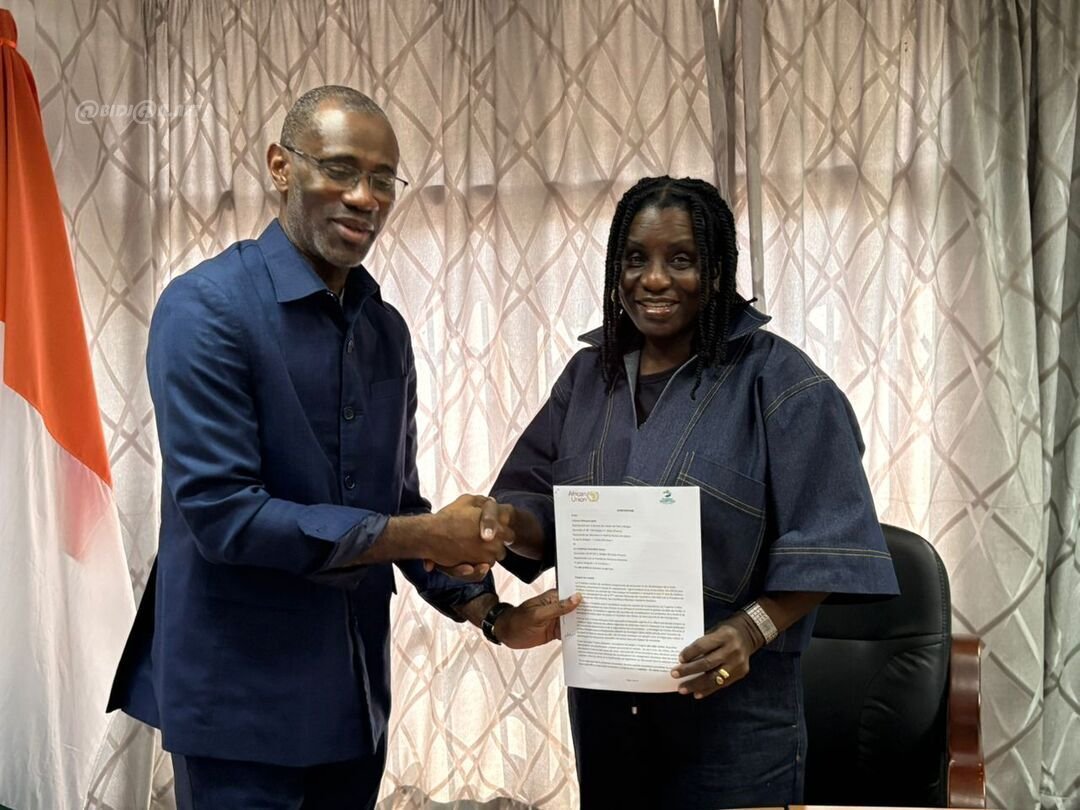 Développement durable/ Programme ‘’ 1 capitale-55 arbres’’ : l’UA et la Fondation Soundélé Konan signent un accord à Abidjan pour la résilience climatique du continent