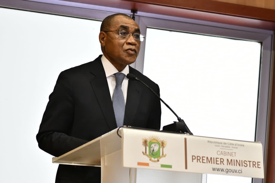 Le ministre Adama Coulibaly félicite le Lions Club pour sa contribution à l'action humanitaire du gouvernement