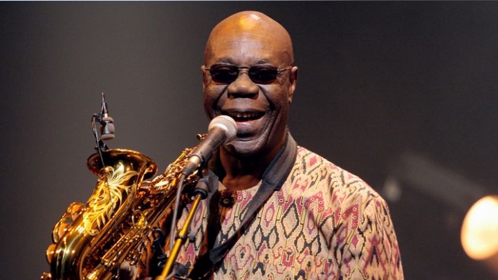 Lancement du MASA 2016: Manu Dibango arrive à Abidjan, jeudi