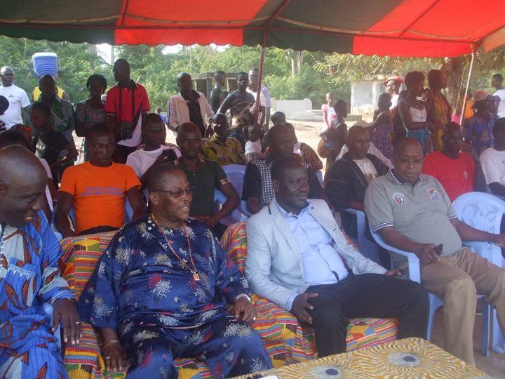 Dimbokro/Prix d’excellence : Yao Séraphin récompense les meilleurs élèves de Soungansou